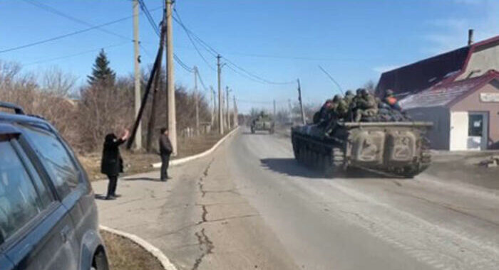 Sono 30 mila gli evacuati da Mariupol in una settimana