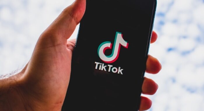 TikTok estende la durata dei video a 10 minuti