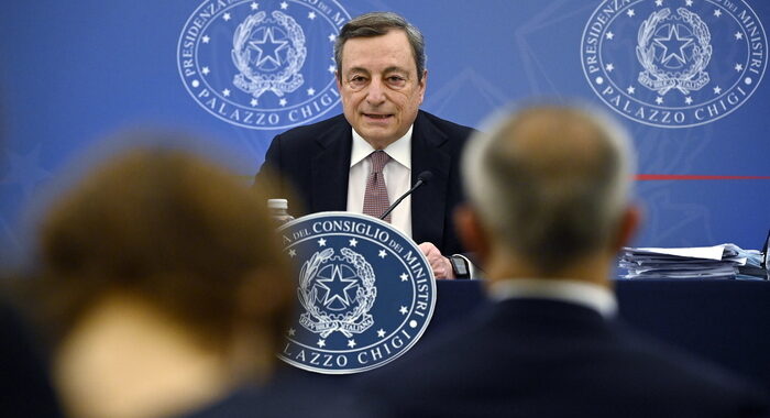 Ucraina: Draghi, programmi speciali per donne e minori