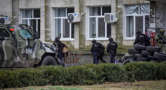 Ucraina: forze russe alle porte di Kherson (sud)