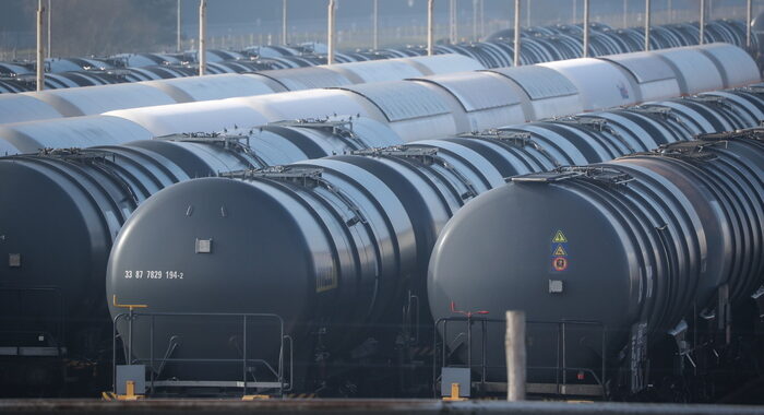 Ucraina: Ue apre a tetto ai prezzi del gas