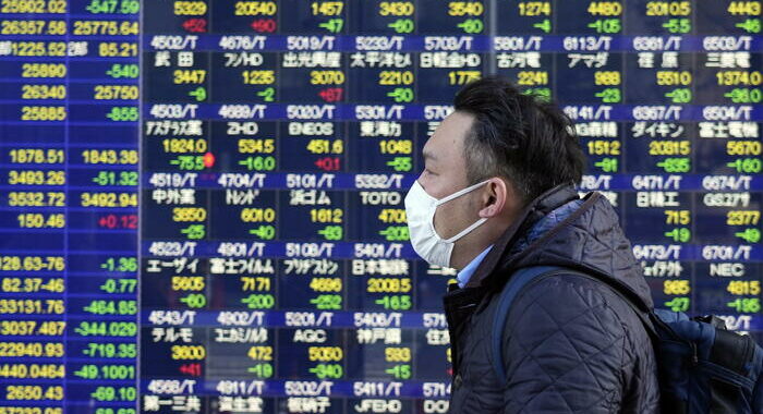 Borsa: Tokyo, apertura in leggero rialzo (+0,22%)