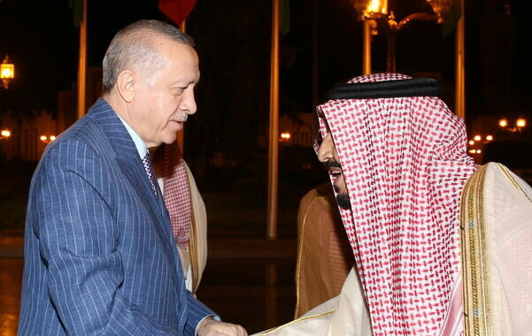 Erdogan in Arabia Saudita, pellegrinaggio alla Mecca