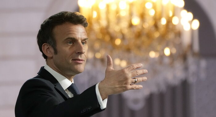 Francia: elezioni, oggi primo grande comizio di Macron