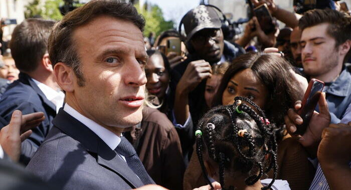 Francia: l’85% dei francesi in Italia ha scelto Macron