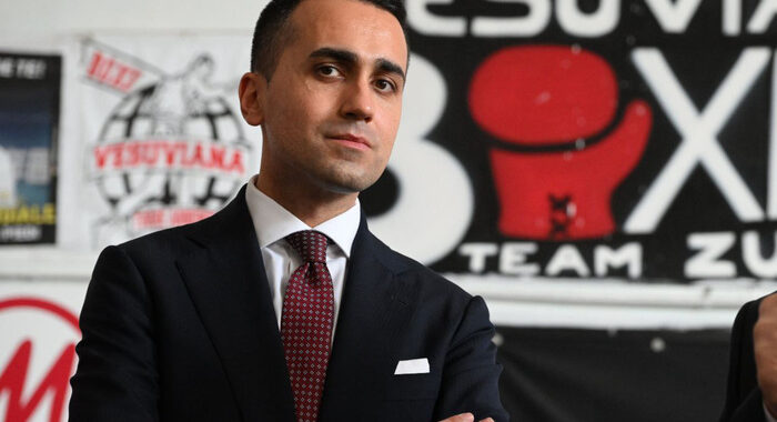 M5s: Di Maio, complimenti a Fico, compatti per dare risposte