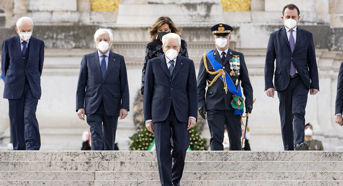 Mattarella arrivato a Consiglio d’Europa, interverrà alle 12