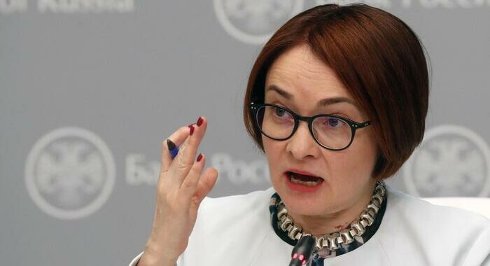 Russia: Banca centrale, contrazione Pil tra l’8% e il 10%