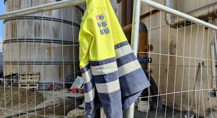 Schiacciato da un carico, morto sul lavoro a Cesena