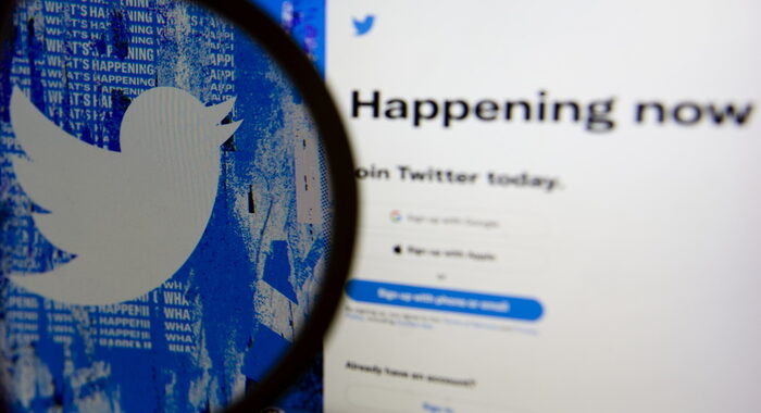 Twitter rassicura inserzionisti pubblicità, social resta sicuro
