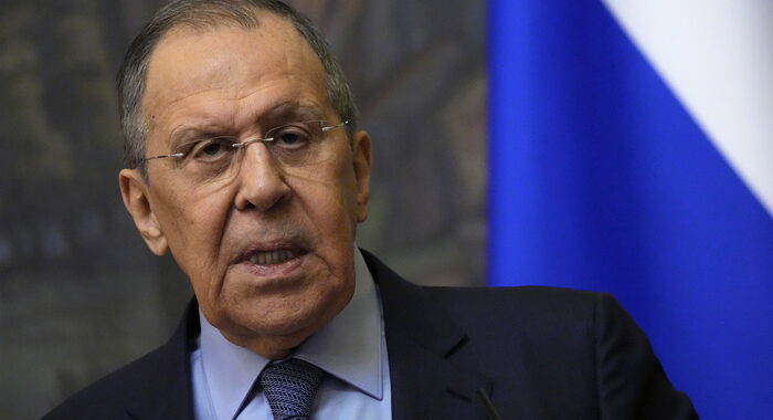 Ucraina: Lavrov, la Russia non userà armi nucleari