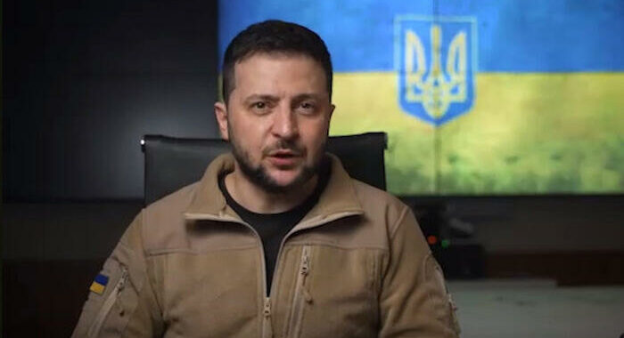 Ucraina: Zelensky, arrivate le armi che avevamo chiesto