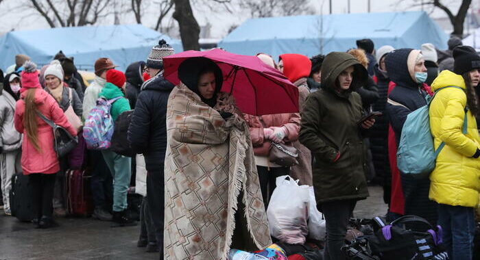 Unhcr, in Ucraina ci sono 6,5 milioni di sfollati interni