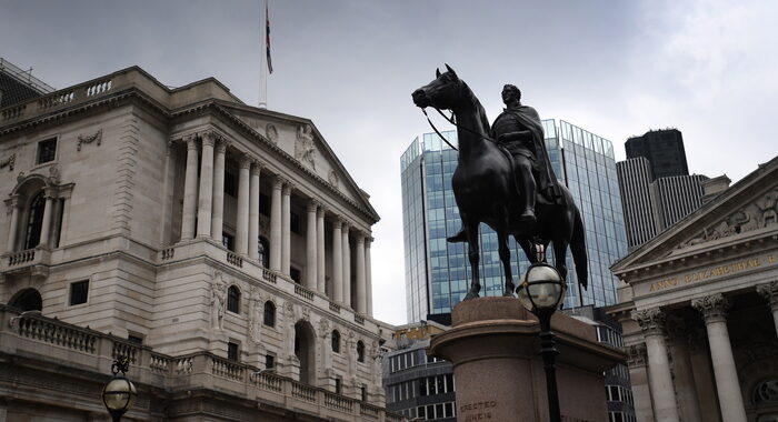 Bank of England alza i tassi all’1%,massimo da 13 anni