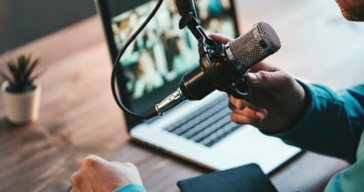 Come diventare Podcaster: una professione in crescita