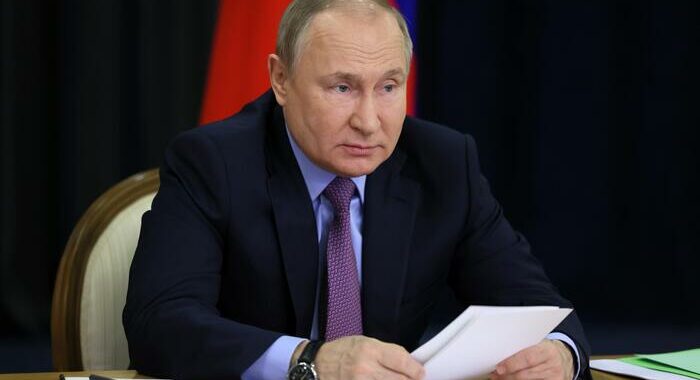 Decreto Putin per cittadinanza in zone occupate Ucraina