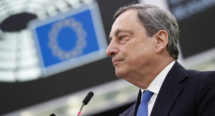 Draghi, ampliare Sure a interventi contro caro-energia