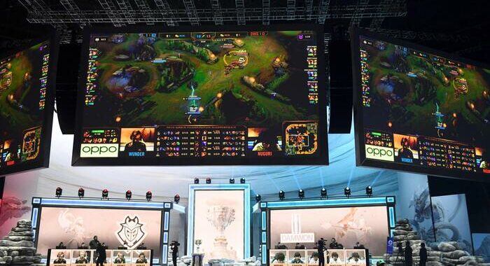 Esports consolidano crescita, in Italia 1,6 mln di appassionati