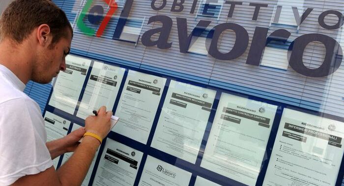 Lavoro: Italia da record per disoccupati che non cercano