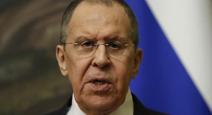 Lavrov,Ue diventata aggressiva,dubbi ingresso Kiev innocuo