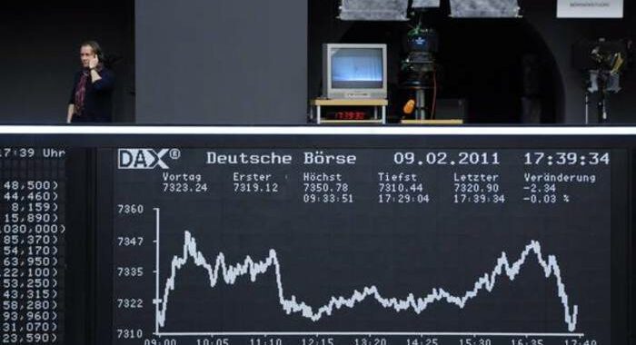 Le Borse europee aprono in forte calo, Francoforte perde il 2,3%