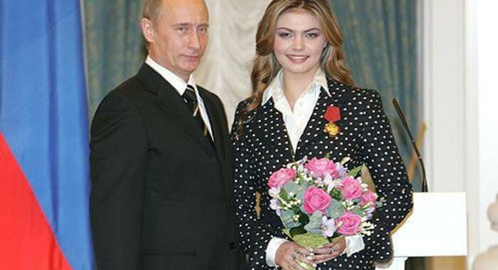 Londra sanziona anche la ‘fidanzata’ e l’ex moglie Putin
