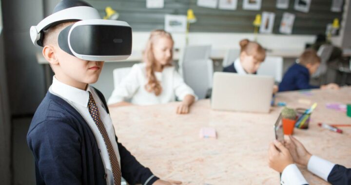 Meta annuncia l’arrivo del parental control anche per i visori VR: cosa cambia