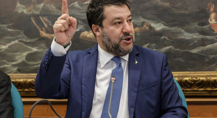 Ucraina: Salvini, mozione contro armi? Draghi ha parlato di pace