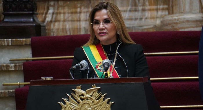 Bolivia, l’ex presidente Anez condannata a 10 anni di carcere