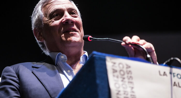 Palermo:Tajani,in una lista del Pd c’è il figlio di un boss