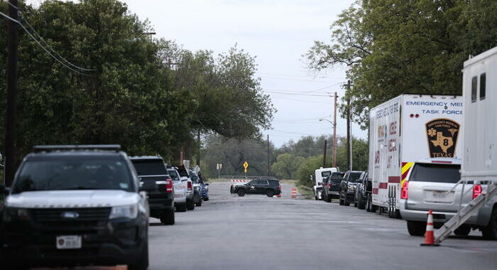 Sparatoria a Tulsa, 4 morti tra cui l’aggressore