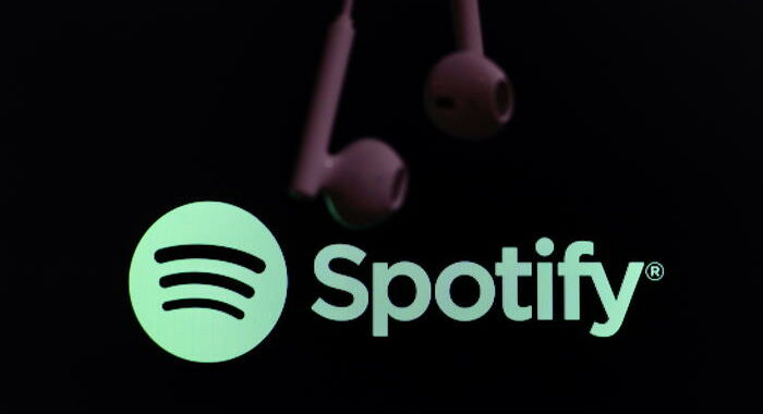 Spotify compra Sonantic, AI che ha ‘ridato’ voce a Val Kilmer