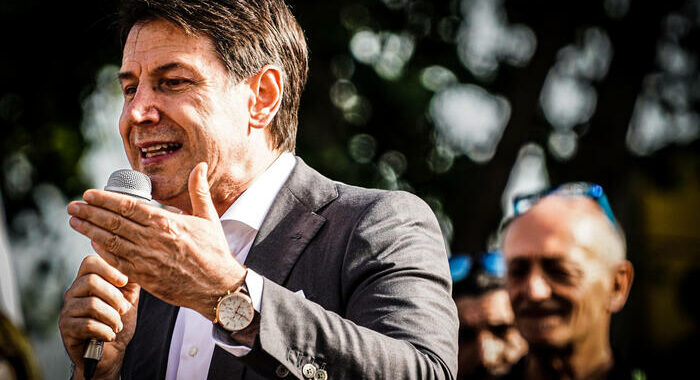 Ucraina: Conte, confronto in Parlamento non è test Governo