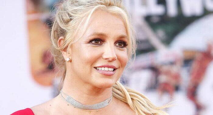 Britney Spears, duetto segreto a Beverly Hills con Elton John