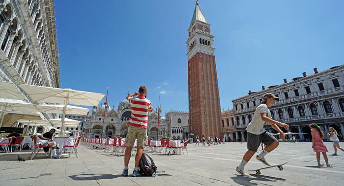 Dl aiuti: stop affitti selvaggi a Venezia, limiti dal Comune