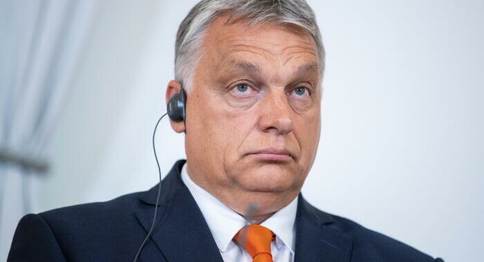 Orban, se Ue continua con sanzioni, sarà economia di guerra