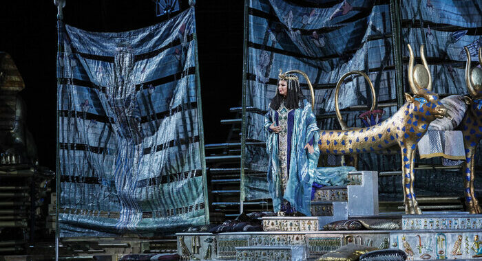Riesplode caso “blackface”, soprano dice no all’Arena Verona