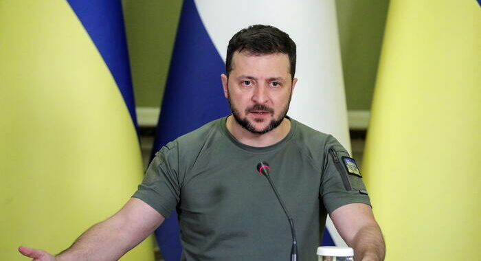 Zelensky, bugie e intimidazioni non spezzano nostra unità