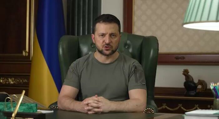 Zelensky, la guerra non ha spezzato e non spezzerà l’Ucraina