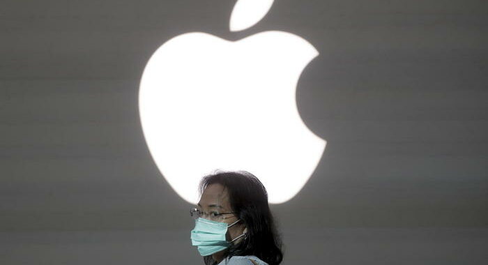 Apple: petizione gruppo dipendenti contro rientro in ufficio