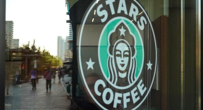 Apre a Mosca il primo Stars Coffee, al posto dello Starbucks