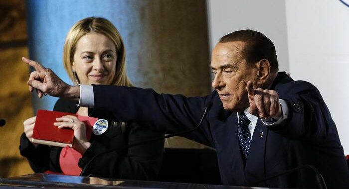 Berlusconi, contro Meloni demonizzazione vergognosa