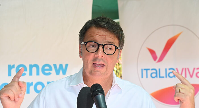 Elezioni: Renzi, dire no a confronto tra leader è inaccettabile