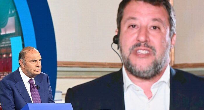 Energia: Salvini, moratoria su bollette e 30 mld da governo