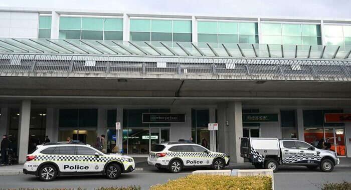 Evacuato scalo Canberra dopo spari in terminale, un arresto