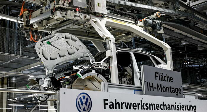 Germania: produzione industria +0,4% a giugno, sopra attese