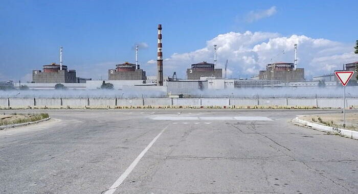 Mosca, centrale nucleare Zaporizhzhia funziona normalmente