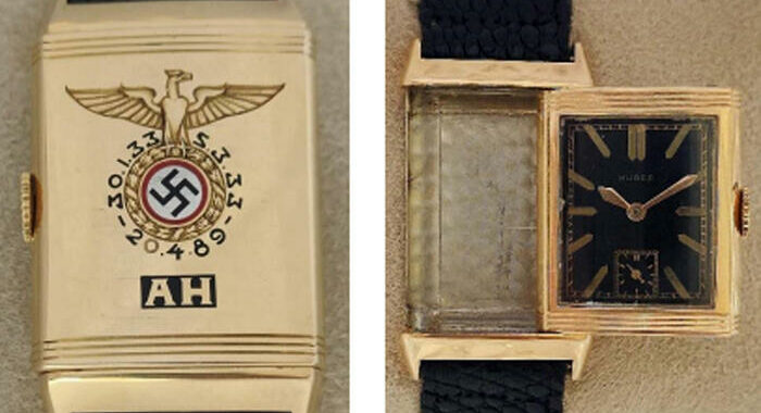 Usa: venduto all’asta l’orologio di Hitler per 1,1 milioni