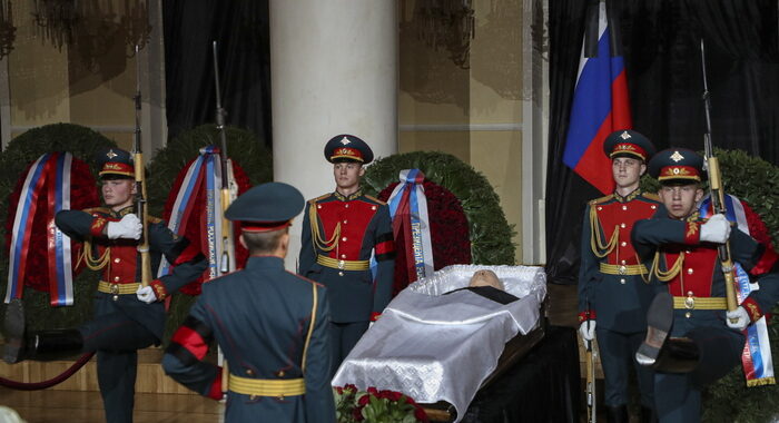 Al via a Mosca commemorazione funebre per Gorbaciov