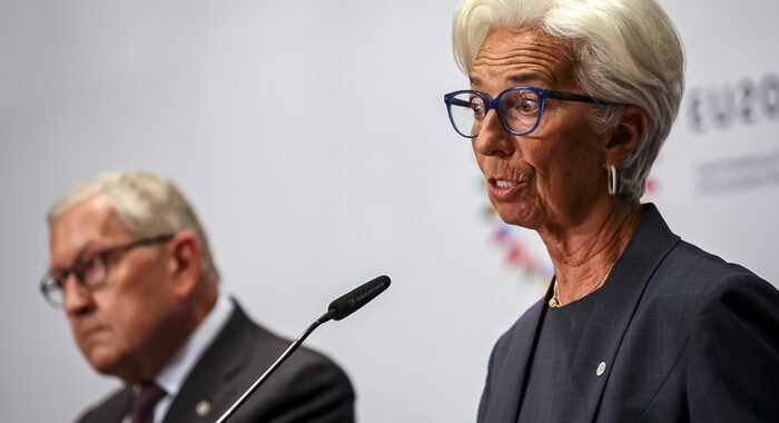 Bce: Lagarde, fine rialzo tassi dipenderà da inflazione